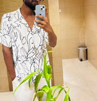 Shevin - Male escort in Colombo