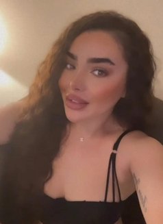 Sheyha - escort in Al Manama Photo 1 of 4