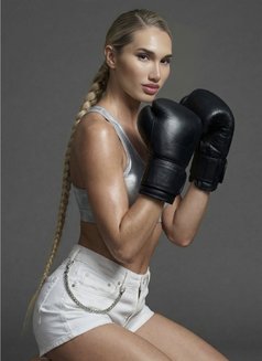 Sultanka - Transsexual escort in Baku Photo 14 of 21