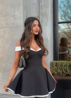 Sheyla Miss World Beauty - puta in İstanbul Photo 6 of 8