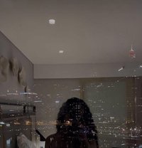 Sheyla - puta in Bangkok