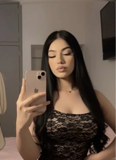 Shi newest in town - escort in Hong Kong Photo 2 of 5