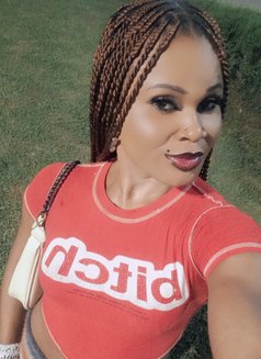 Shibba Amarachi - Acompañantes transexual in Lagos, Nigeria Photo 13 of 19