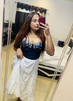 Shiddat - Transsexual escort in New Delhi Photo 29 of 30