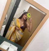 Shiddat - Transsexual escort in Pune