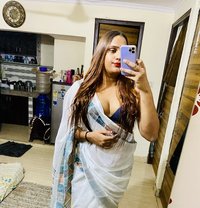 Shiddat - Transsexual escort in Amritsar