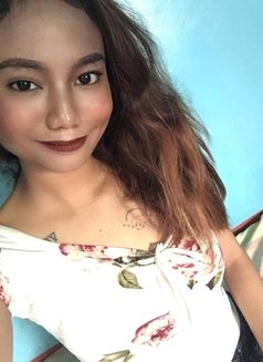 Shiela Maesy Sexy Slim Lactating Milf - puta in Manila Photo 1 of 5