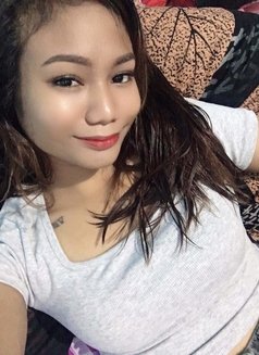 Shiela Maesy Sexy Slim Lactating Milf - puta in Manila Photo 4 of 5