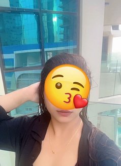 Shifa - escort in Dubai Photo 7 of 9