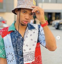 Shifter - Intérprete masculino de adultos in Abuja