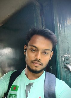Shihab - Male escort in Dhaka Photo 2 of 3