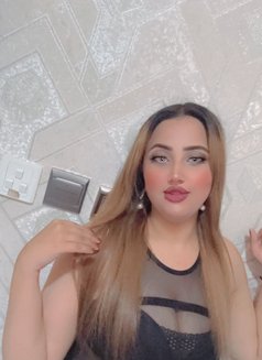 Lina لينة - puta in Muscat Photo 8 of 9