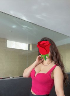 Shila - escort in Muscat Photo 3 of 3