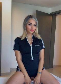 Shila new lady - escort in Muscat Photo 4 of 4