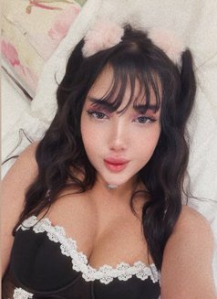 Shilaa new age 20 really amazing - escort in Muscat Photo 16 of 17