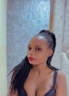 Shilla 🫦African 🥀Hot - puta in New Delhi Photo 1 of 2