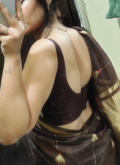 Shilpa - puta in Patna Photo 3 of 11