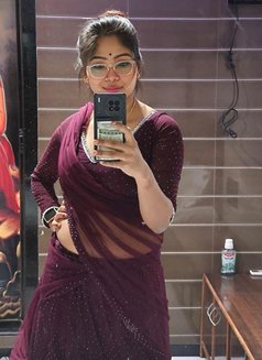 Kritika Cam Session and Real Meet - escort in Bangalore Photo 4 of 4