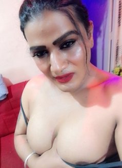 Shilpa - Acompañantes transexual in Bangalore Photo 1 of 3