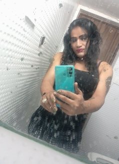 Shilpa - Transsexual escort in Bangalore Photo 2 of 4