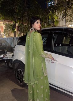 Shilpa Thakur - escort in Chandigarh Photo 6 of 9