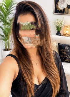 I am leaving very soon π€14 - escort in Kolkata Photo 7 of 8
