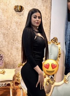 Shim - escort in Erbil Photo 3 of 3