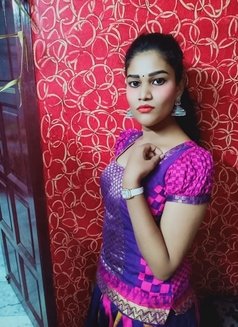 Shimale in T Nagar - Transsexual escort in Chennai Photo 7 of 9