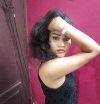 Shimale Varsha - Acompañantes transexual in Chennai