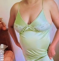 Shani Hot - escort in Colombo