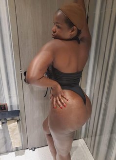 Shina Horny Juicy Girl in Guangzhou - escort in Guangzhou Photo 1 of 1