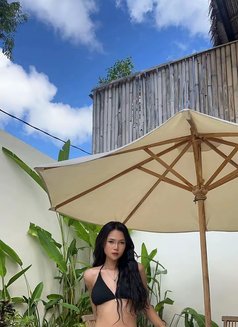 Shindy - puta in Bali Photo 5 of 6