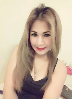 Shine newbie love party - escort in Hong Kong Photo 1 of 6