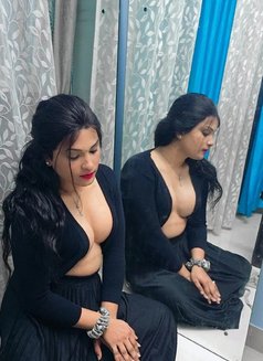 Shiney shemale - Transsexual escort in Hyderabad Photo 13 of 15