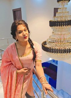 Shiney shemale - Acompañantes transexual in Hyderabad Photo 4 of 7