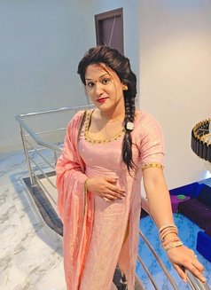 Shiney shemale - Acompañantes transexual in Hyderabad Photo 9 of 10