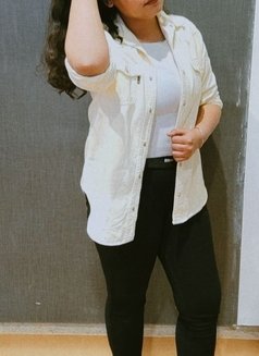 Shini - escort in Noida Photo 1 of 1