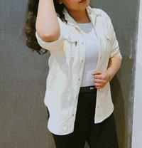 Shini - escort in Noida