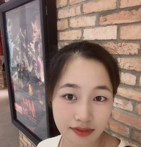 Shinn - masseuse in Mumbai