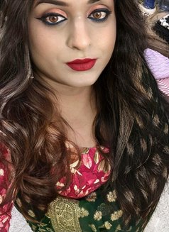 Shinny Preethi - Acompañantes transexual in Hyderabad Photo 1 of 1