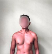 Kash - Male companion in Colombo