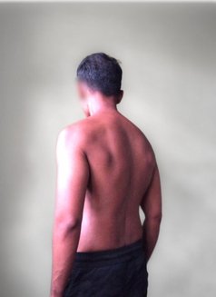 Shinobi - Acompañante masculino in Colombo Photo 3 of 3