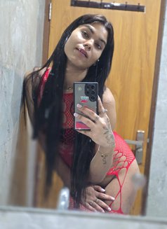 Shiny - Acompañantes transexual in Gurgaon Photo 14 of 19