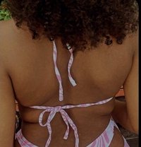 Shiny - escort in Khobar