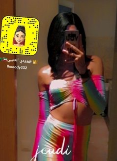 Shiraaz El Otaibi - Transsexual escort in Jeddah Photo 3 of 8
