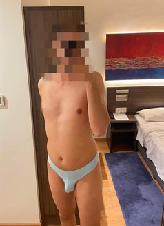 Shiraz in Dubai - Male escort in Dubai Photo 9 of 25