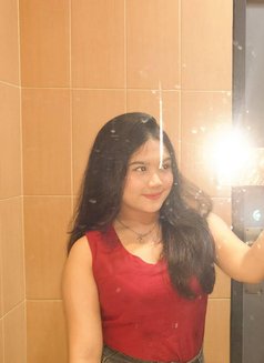 Shirdi escort - puta in Kathmandu Photo 3 of 3