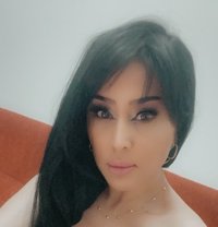 Shirin - escort in Doha Photo 5 of 11