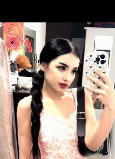 Shirin - escort in Bangkok Photo 6 of 18