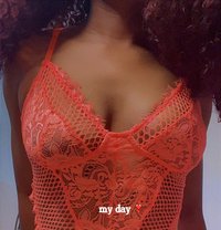 Shirley Flash - puta in Ludhiana